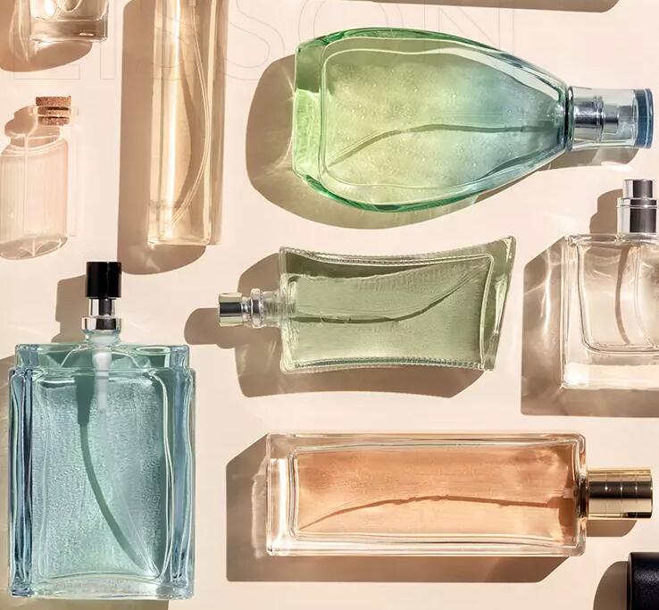 Pourquoi les bouteilles en verre personnalisées sont le choix judicieux pour les marques modernes