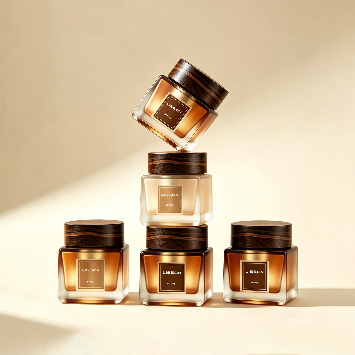 Quel est le degré de personnalisation possible pour les flacons cosmétiques en verre ?